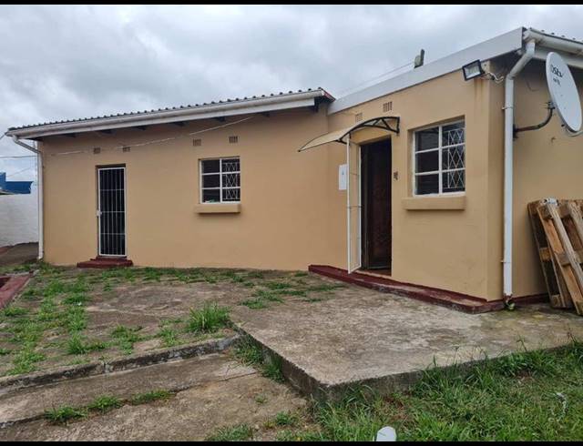 6 BEDROOM HOUSE FOR SALE IN SOUTHERNWOOD